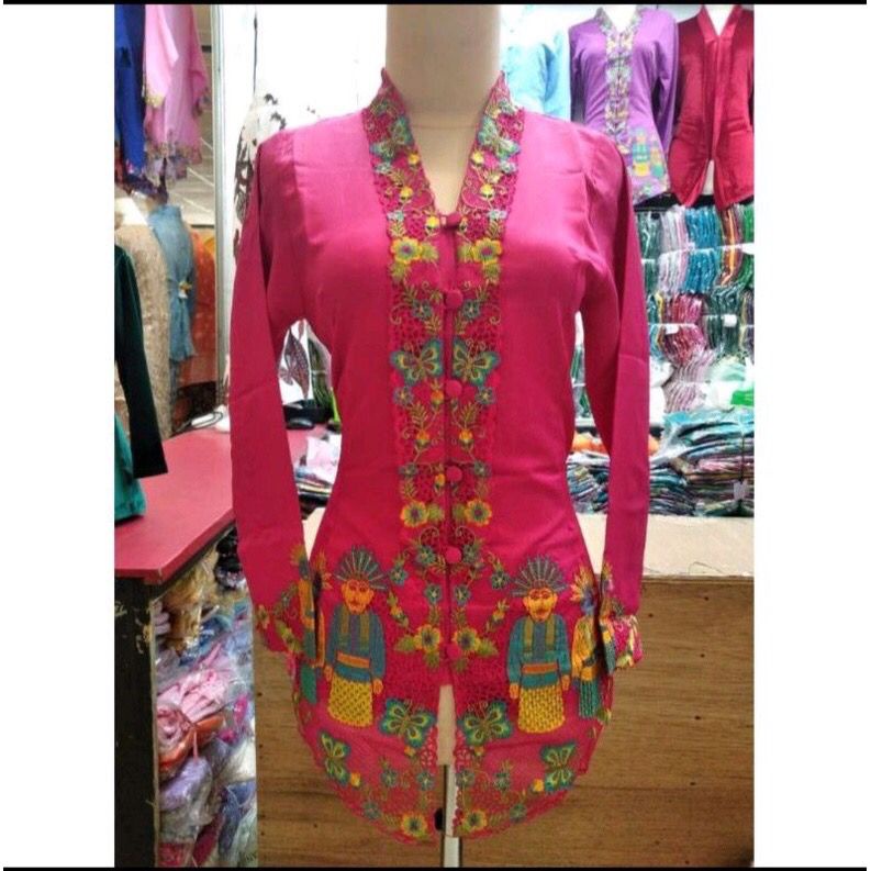 Atasan Kebaya Encim Motif Ondel-Ondel