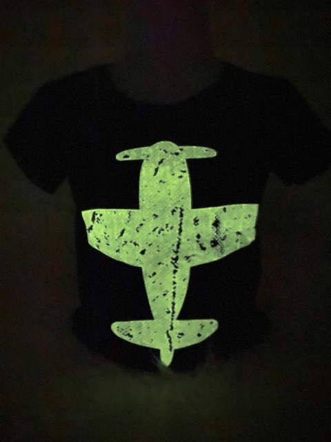 Kaos anak2 (PESAWAT)  1-9tahun glow in the dark