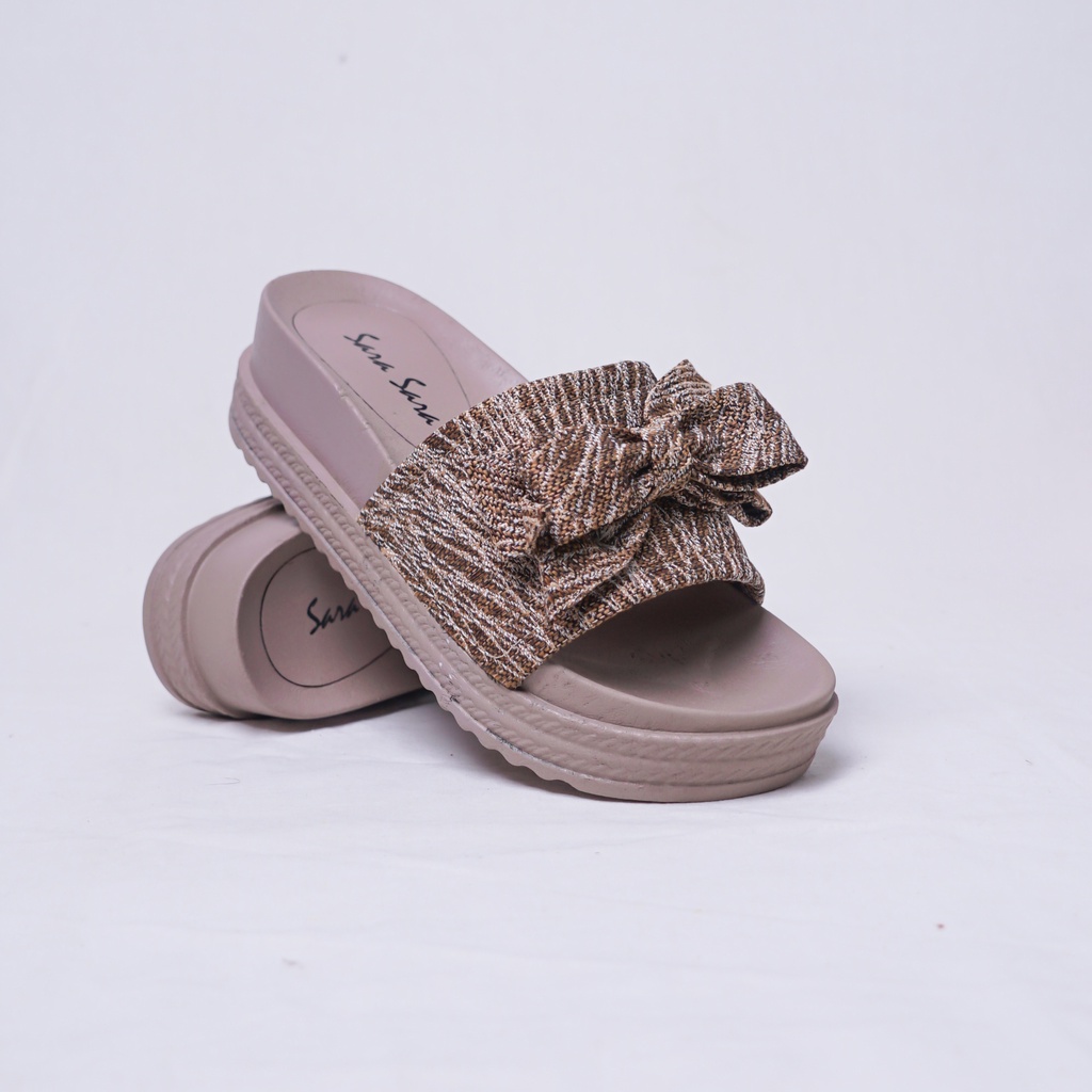 Sara Sara BARA Sandal Slop Wanita Casual Sendal Slop Cewek Wedges Tinggi 5 Cm Bahan Canvas Kekinian