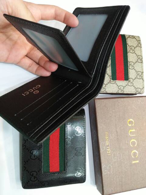 Dompet 60223 lipat pendek list tengah import