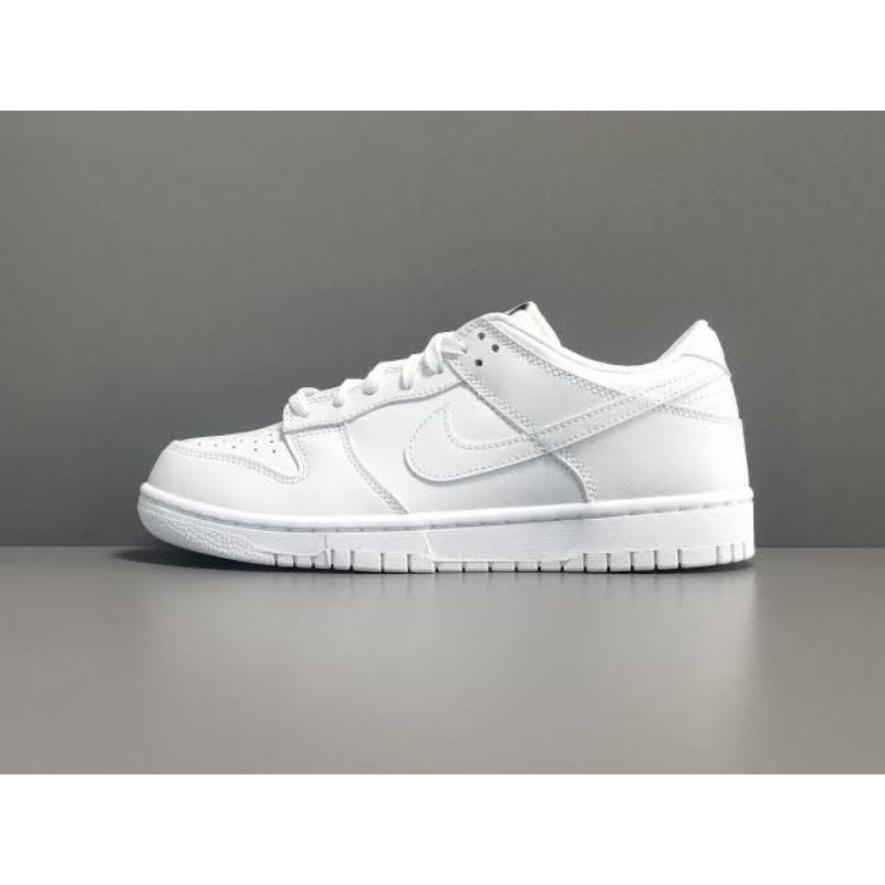 Jual SEPATU NIKE SB DUNK LOW TRIPLE WHITE (UNISEX) | Shopee Indonesia