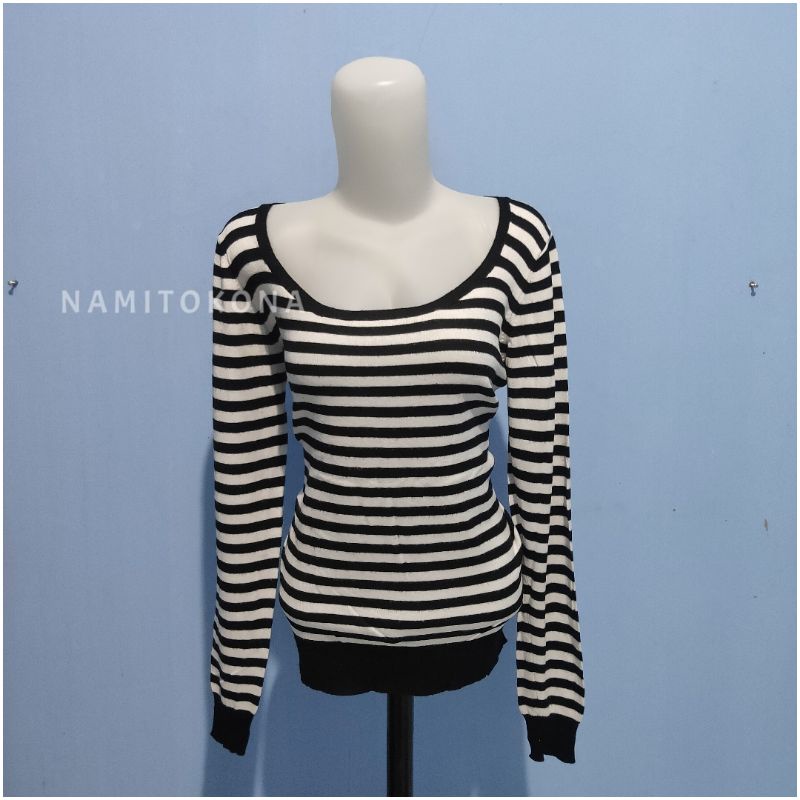 Preloved Sweater Rajut Second Branded Ozoc