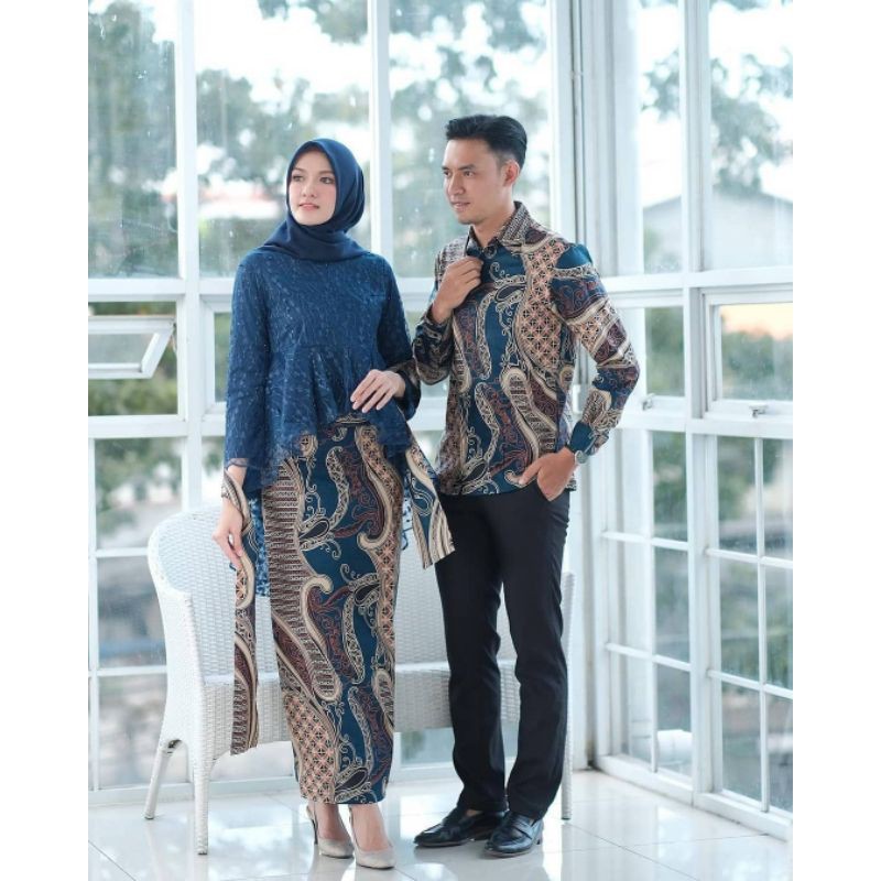 kebaya batik couple