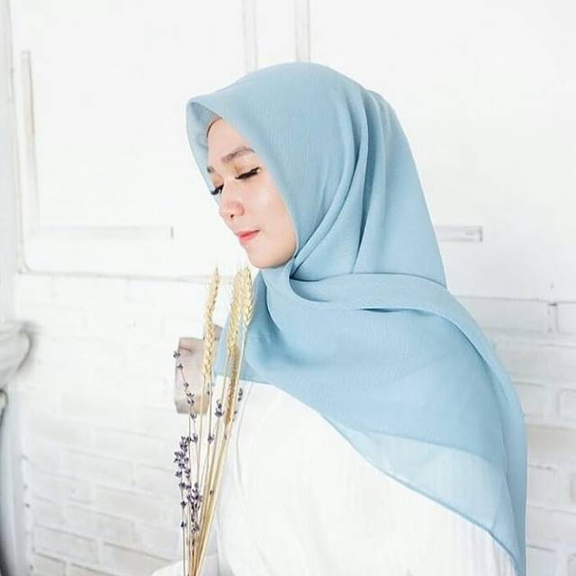 Hijab Segi Empat Cornskin Premium / Segiempat Cornskin