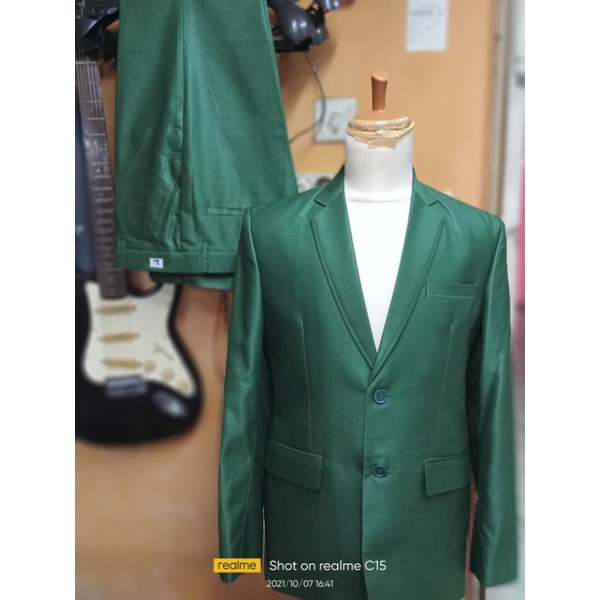 jas pria stelan hijau ijo hijau Wardah fashion pria jas wol jas nikah