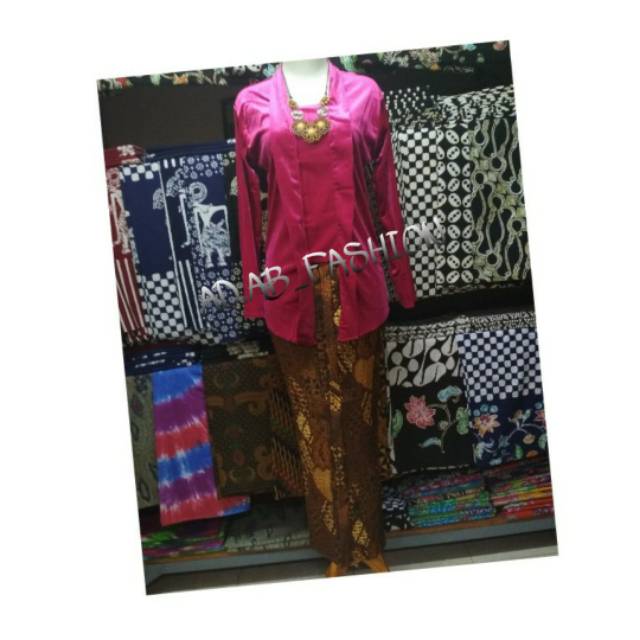 KEBAYA BLUDRU POLOS Kutubaru