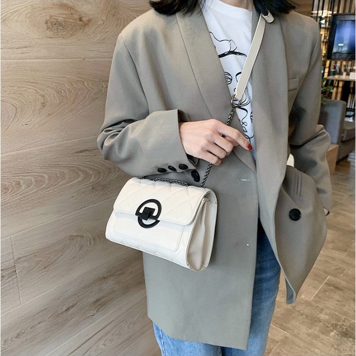 TFT AX200189 92847 AX847 B2038 E4222 R6294 C0266 DTF00548 PP T21 (1 KG MUAT 3) Tas Selempang Wanita Import Stylish Elegant