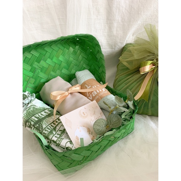 

HAMPERS IDUL ADHA | HAMPERS HIJAB | HAMPERS CEWEK | KADO CEWEK | KADO ULTAH| KADO ULANGTAHUN| GIFT BOX | KADO WISUDA | HAMPERS GRADUATION| HAMPERS CEWEK