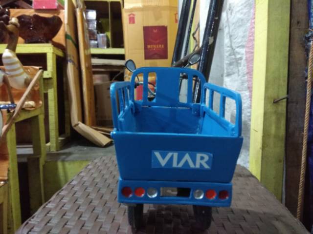 MINIATUR GEROBAK SEPEDA MOTOR VIAR WARNA BIRU 32x10x15 cm - PAJANGAN DEKORASI RUMAH MURAH