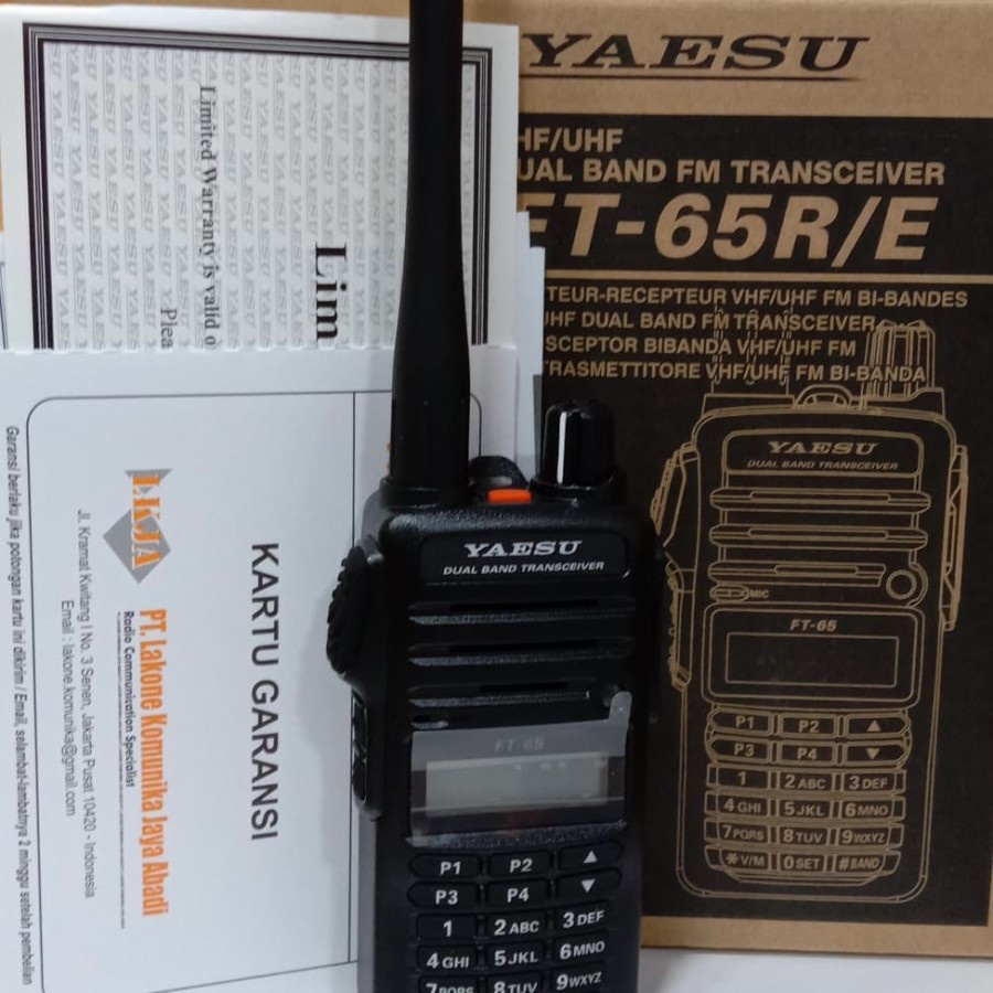 HT HANDY TALKIE YAESU FT-65R DUAL BAND