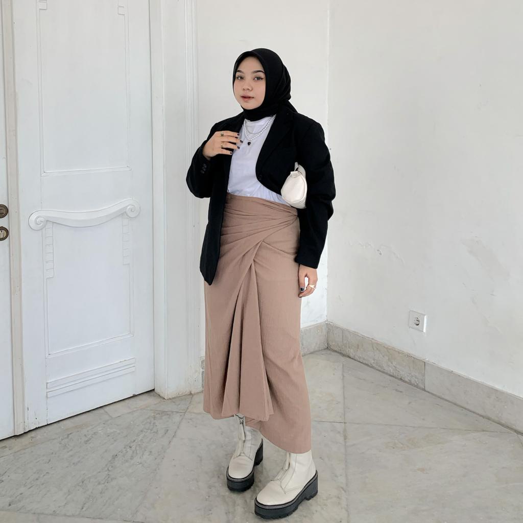 Nuca wrap skirt