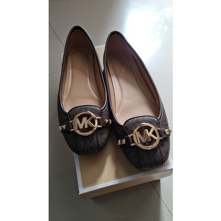 Preloved Michael Kors Fulton MOC flat shoes