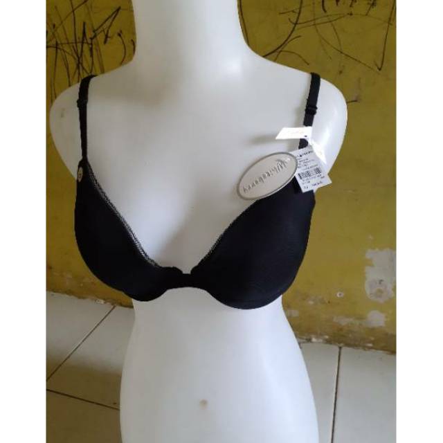 Bra whiteberry size 38B warna hitam