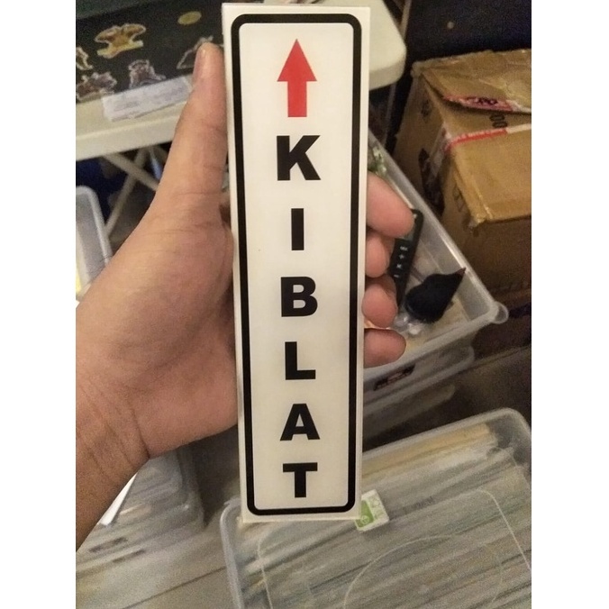 

AKRILIK KIBLAT K3 RAMBU SAFETY KIBLAT UK 5X20CM
