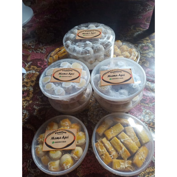 

kuker toples plastik 400ml berat 200gr