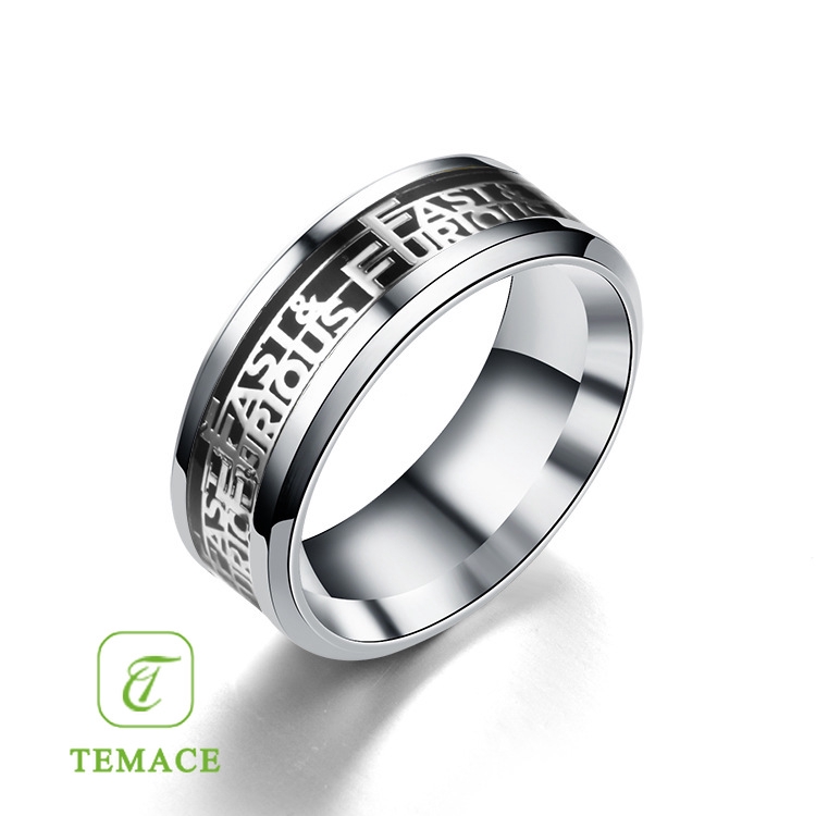 Cincin Berlian Titanium Warna Emas untuk Pasangan / Pria / Wanita cc117