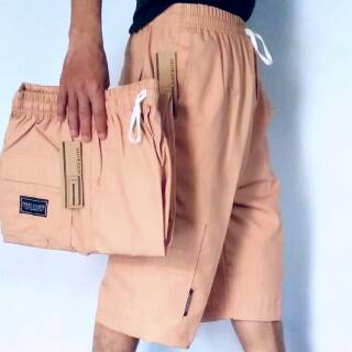 Celana Pendek Kolor Jumbo Sirwal Casual Bahan Halus dan Celana Pendek Kolor Jumbo Sirwal Casual Bahan Halus dan