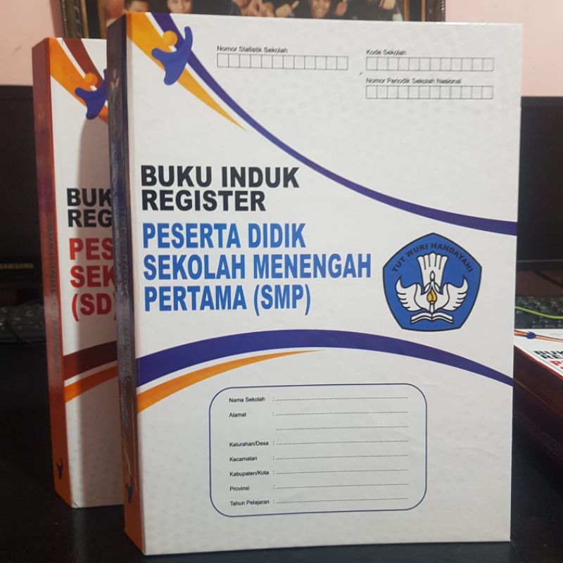 

BUKU INDUK SISWA SMP KURIKULUM MERDEKA IKM