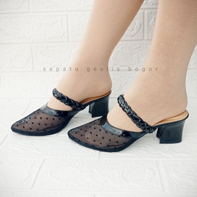Aprilia sepatu sandal pesta wanita hak tahu 5cm/sandal bustong brukat kondangan kekinian/sepatu wanita slip on anti licin/sendal slop pesta
