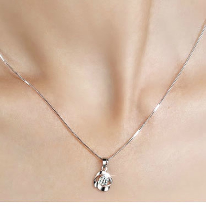 [Ready Stock]Fashion Personality Silver Plated Jeweled Pendant Simple Necklace