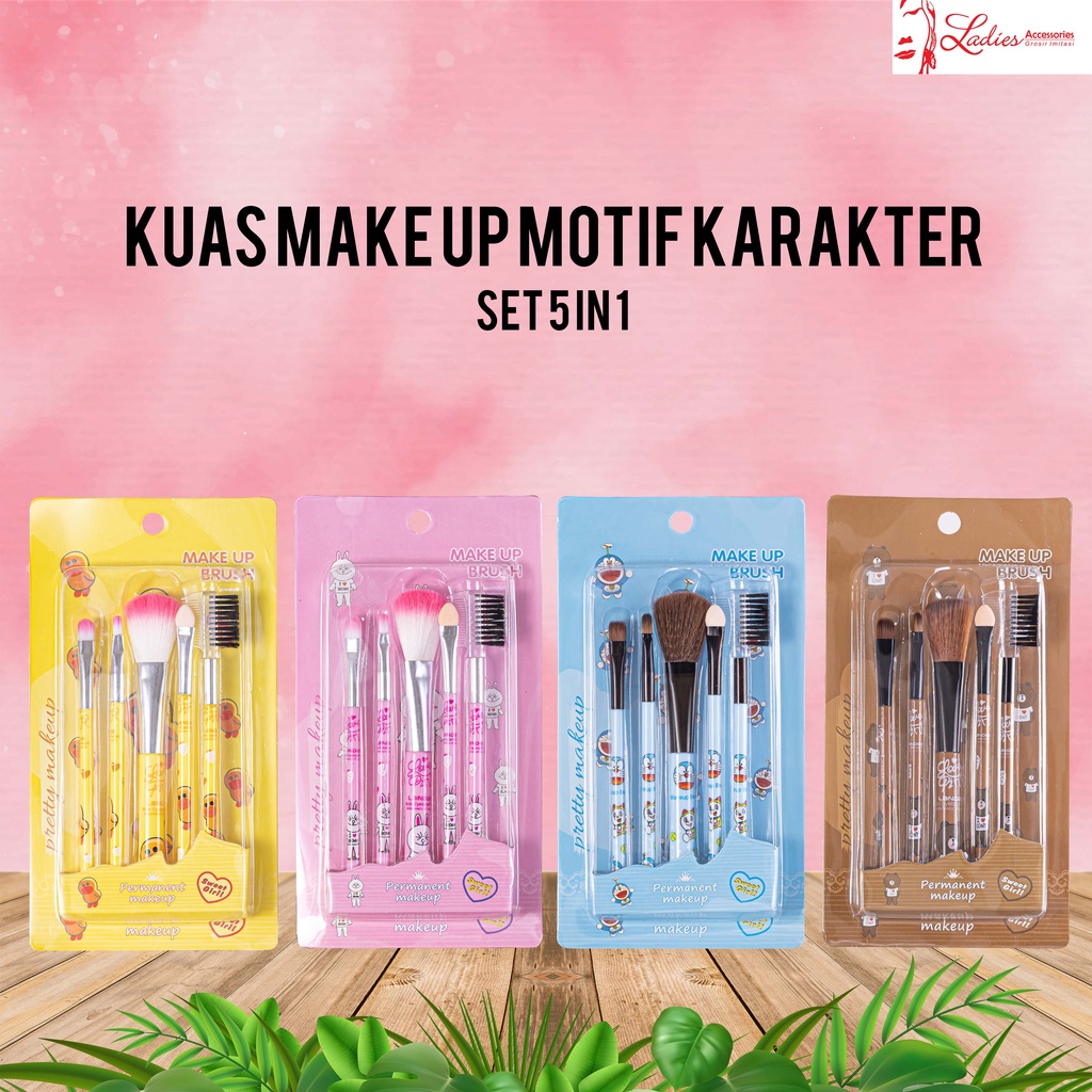 Kuas Make Up Motif Karakter 4 Warna 5in1 ( A16 )