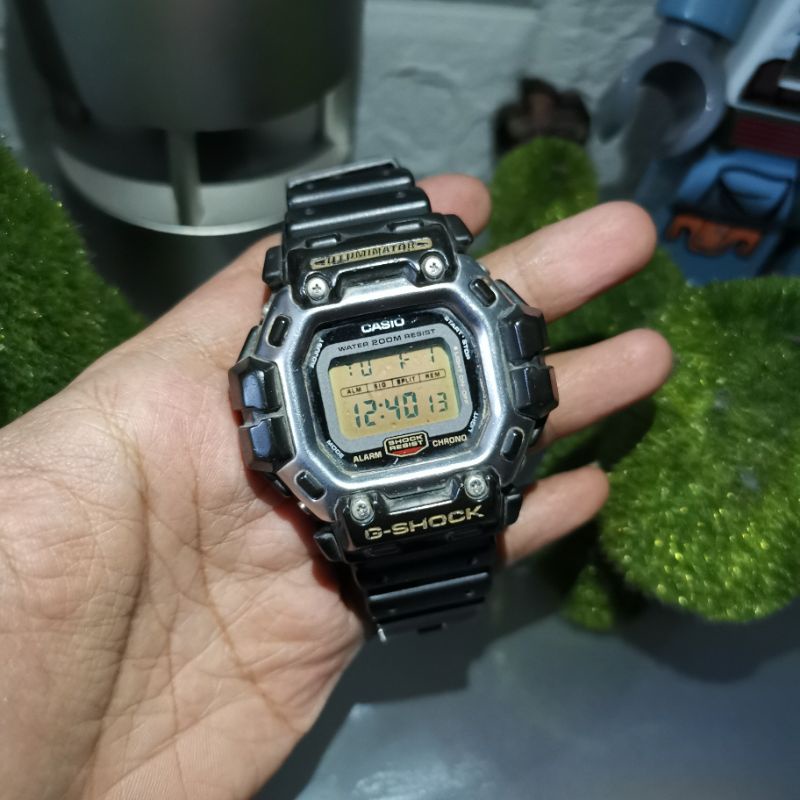 dw8300　ガンダム　CASIO　 ジャンク