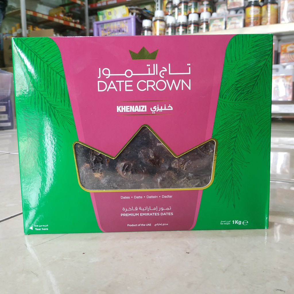 Kurma Date Crown Khenaizi 1 Kg Tekstur Padat, Kenyal, Manisnya pas kemasan terbaru EXP masih lama