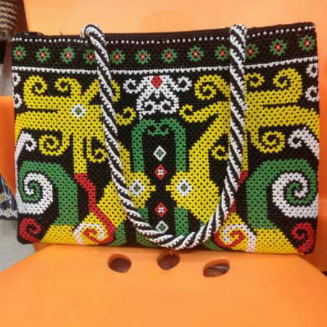 (1 kg) Tas laptop manik dayak Kalimantan