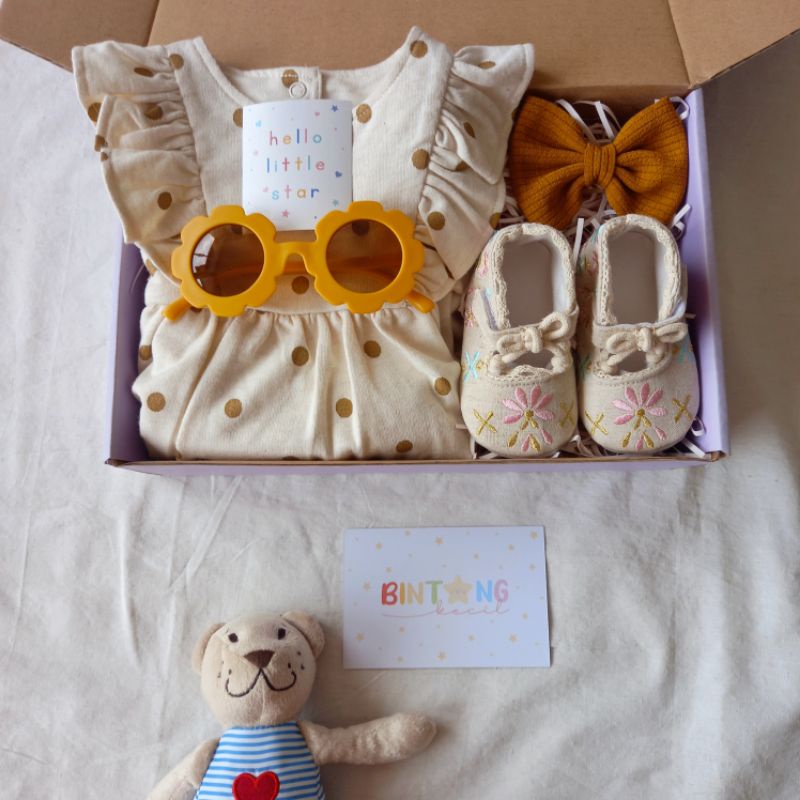 NEW |MOTHERCARE GIRL |HAMPERS MOTHERCARE| HAMPERS BABY |BABY HAMPERS |HAMPERS BAYI| KADO LAHIRAN| BABY GIFT-Dress cream 9-12m