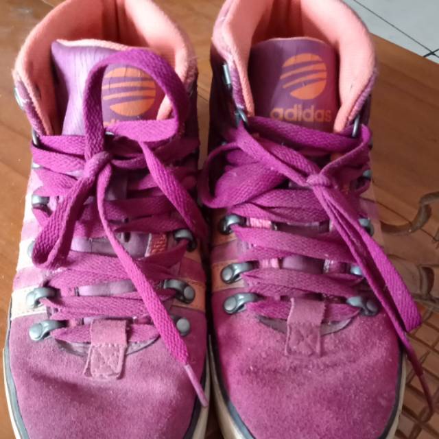 Adidas original preloved