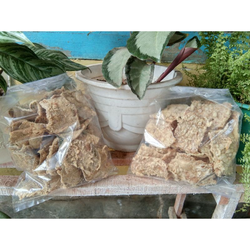 

kripik dage dan tempe asli bumiayu