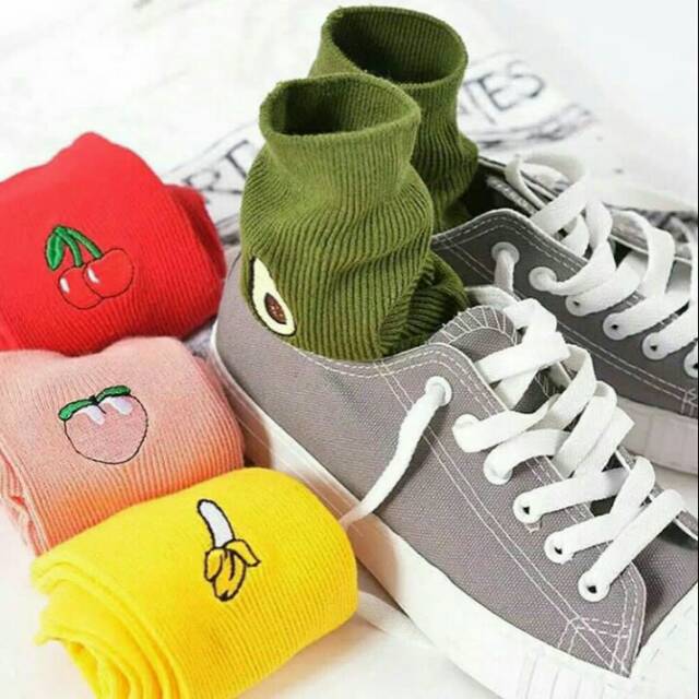 Kaos Kaki Bordir Buah