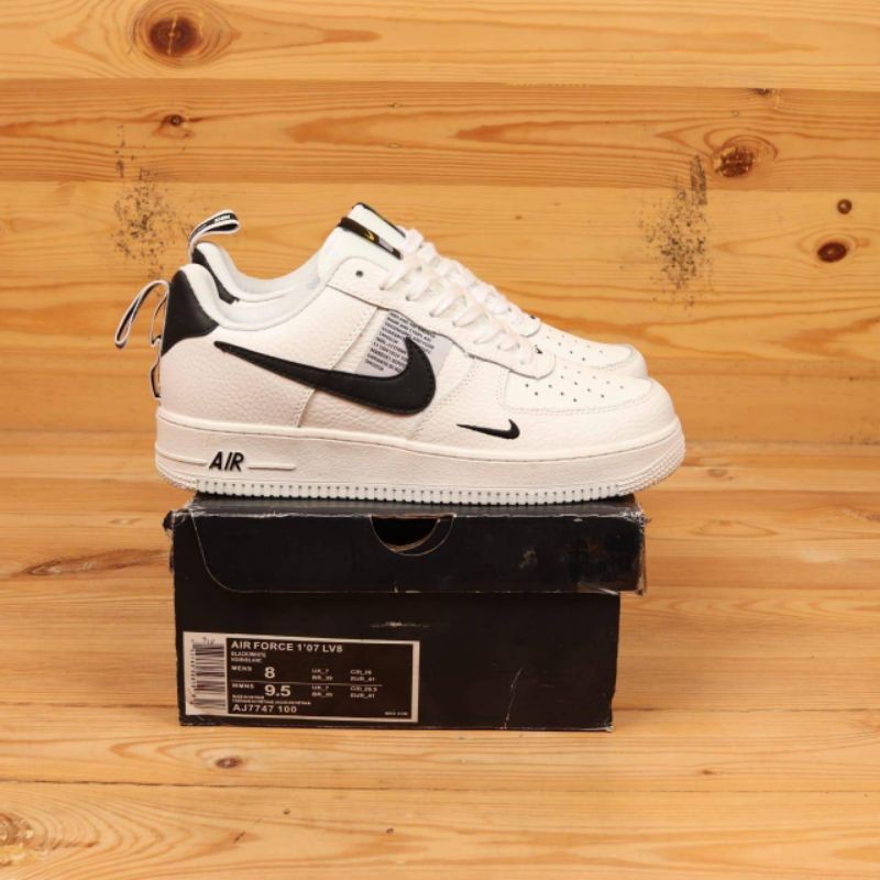 Nike Air Force 1 07 LV8 Utility White Black