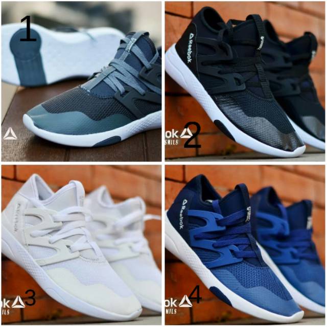 Sepatu Pria Reebok