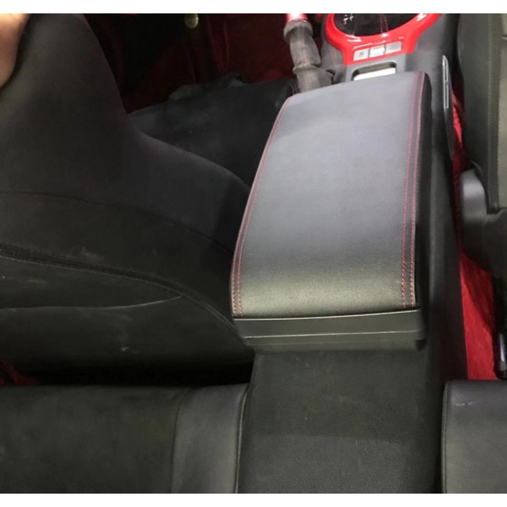 Armrest Console Box Kotak Alas Lengan TOYOTA 86 SUBARU BRZ dual stack 2 Port USB Charger