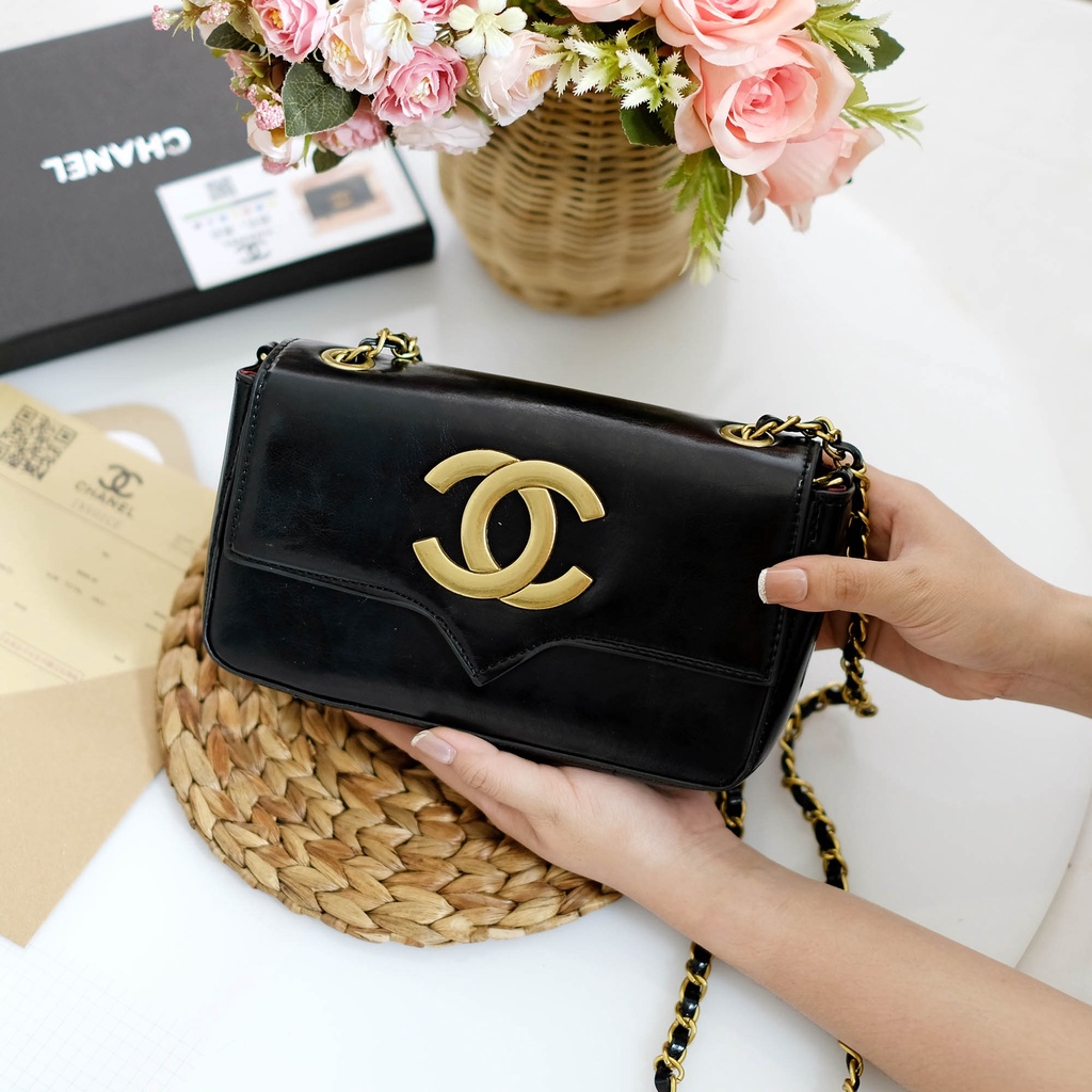 TAS WANITA CHANEL CLASSIC SHOULDER