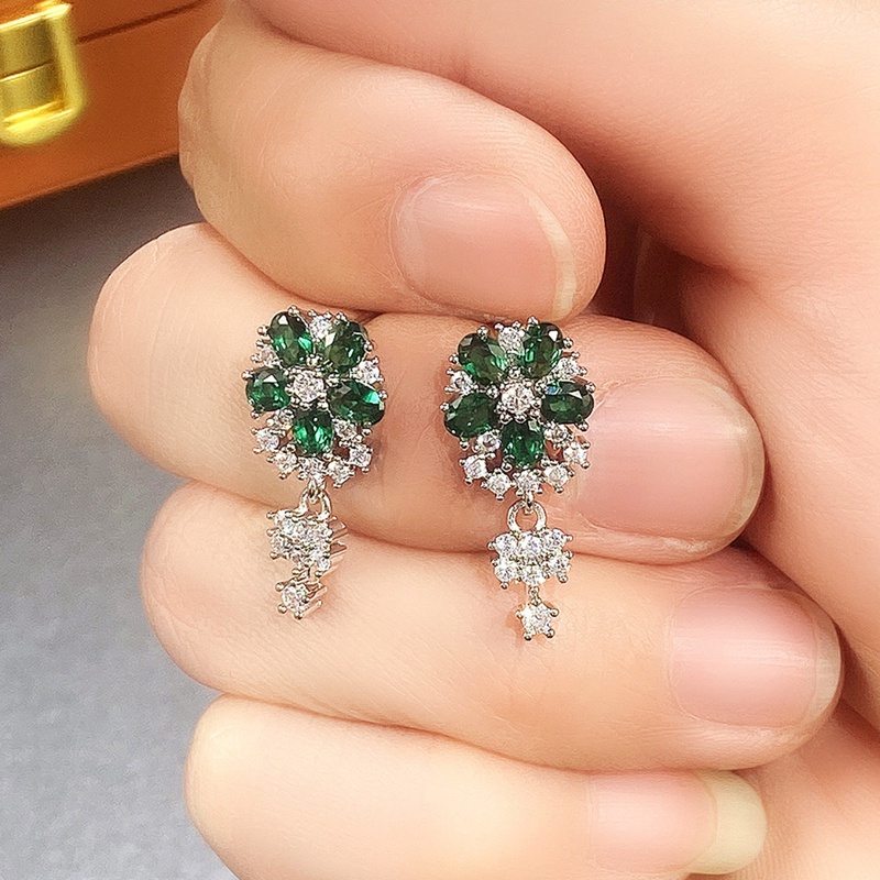 Anting Tusuk Gantung Wanita Desain Bunga Hijau Hias Cubic Zircon Gaya Eleganmewah Untuk Pertunanganpernikahan