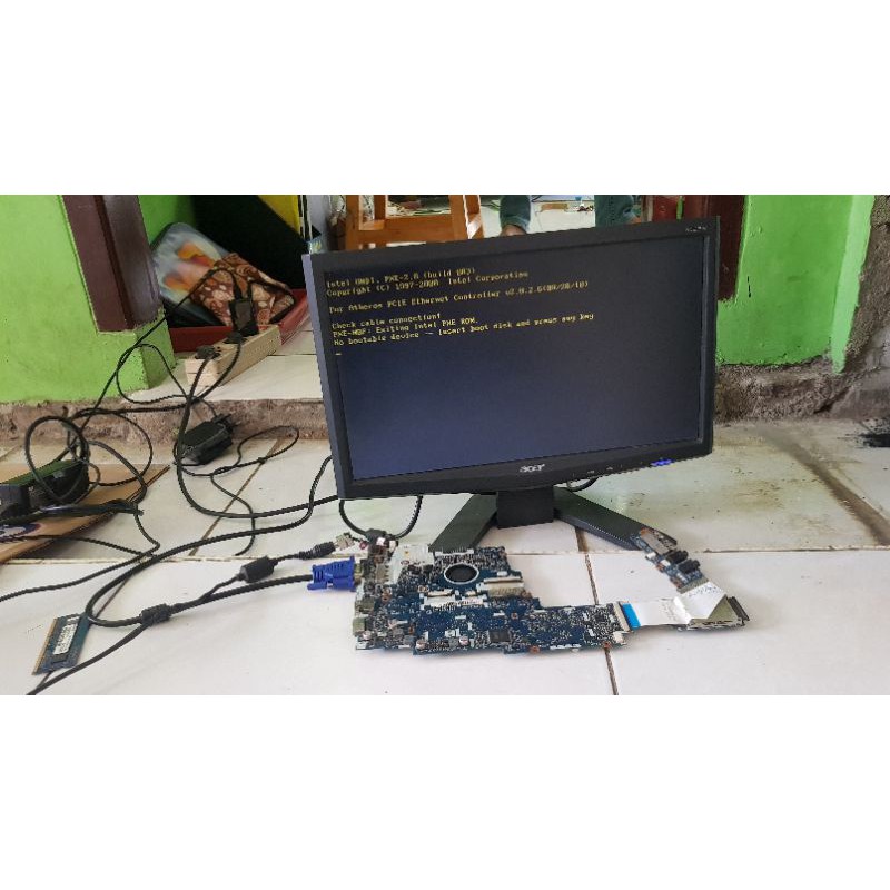 Motherboard Mesin Acer Aspire ONE 722 AO722