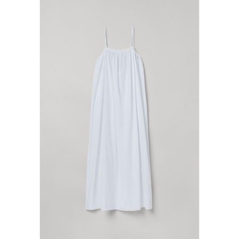 HM maxy Flowy white dress/ b+nana repub+lik white maxy linen dress
