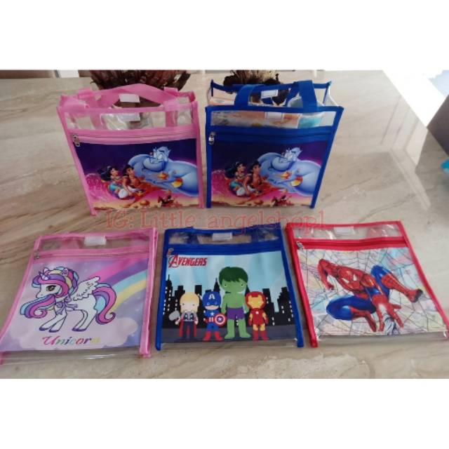 

Goodie Bag Transparan / Tas Tenteng / Souvenir