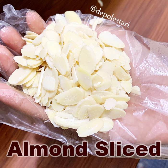 

Kacang Almond Slice