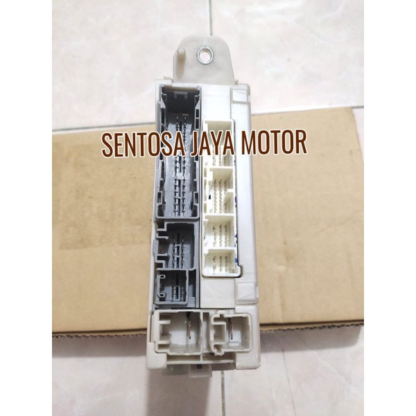 Fuse Box Sekring Junction Block assy Alphard Vellfire 82730-58253 Ori