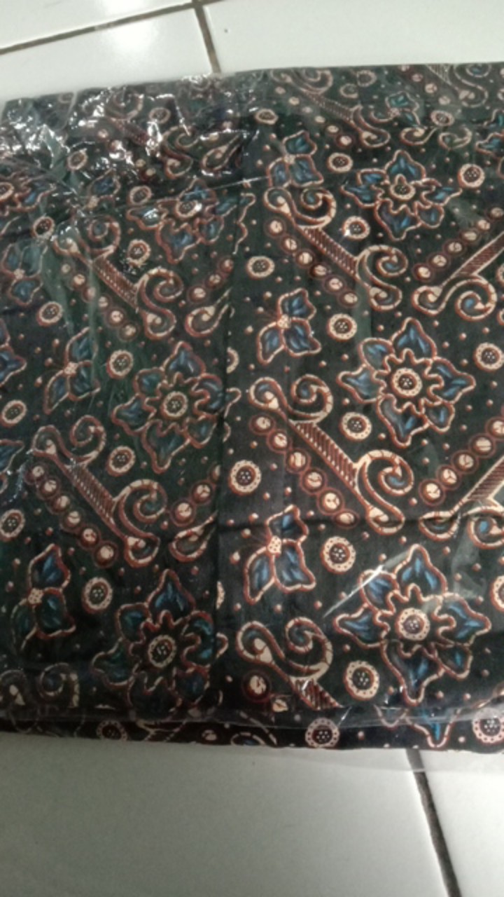 Batik Couple Keluarga Sania Ruffle Ori Ndoro Jowi Dnt Mataram