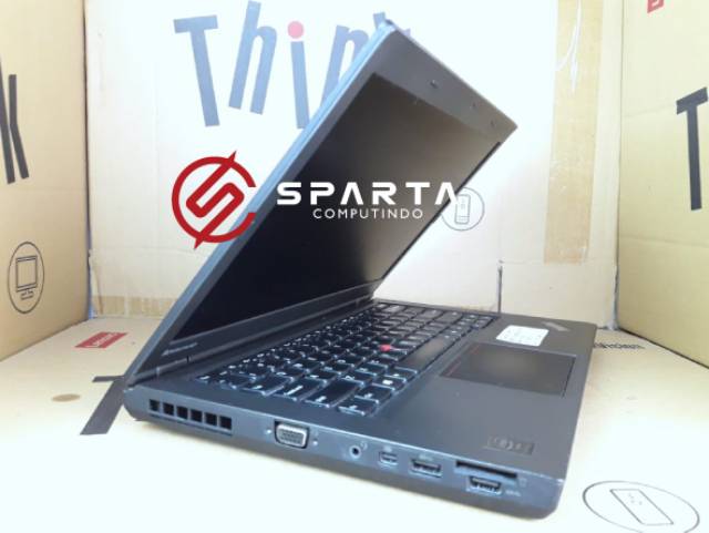 Laptop lenovo thinkpad T440p core i5 4300 ram 4gb hdd 500 gb