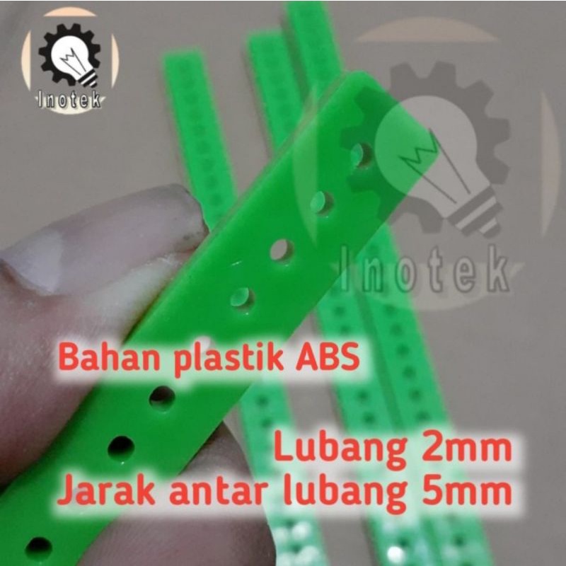 Plastik batangan plastic bar 15x1cm tebal 4mm lubang 2mm