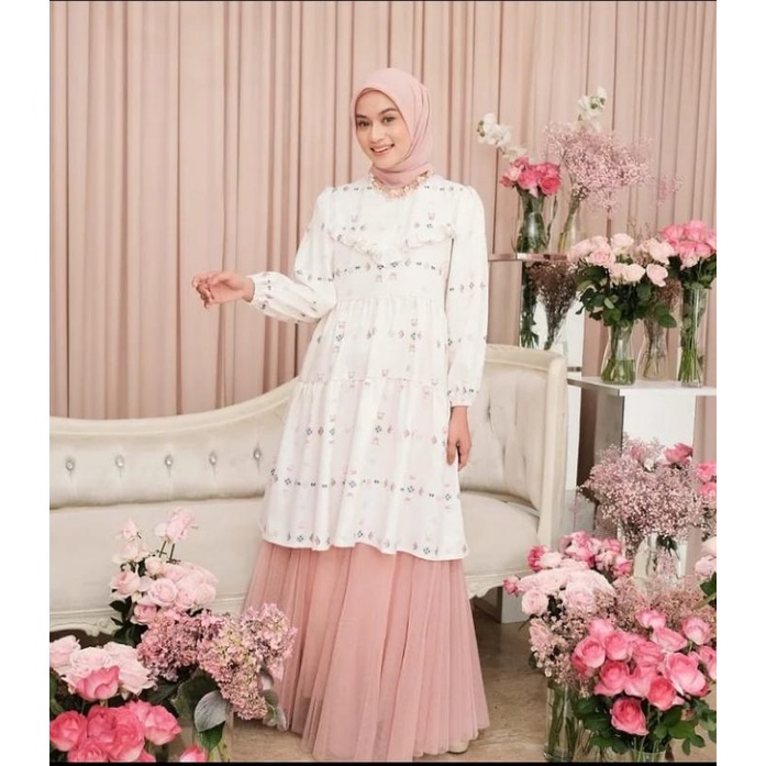 Rumi Tunik Vanilla hijab