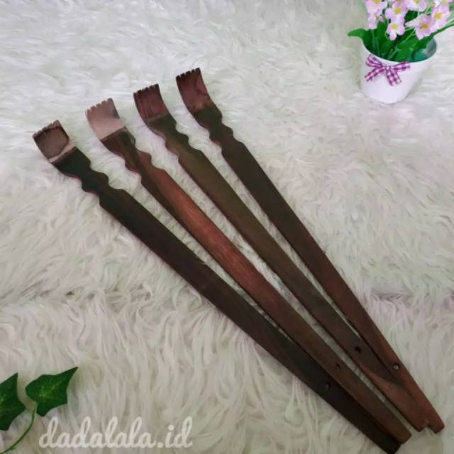 Alat Garukan Punggung Kayu / Penggaruk Garukan punggung Gatal Bahan Kayu Hitam Murah Berkualitas
