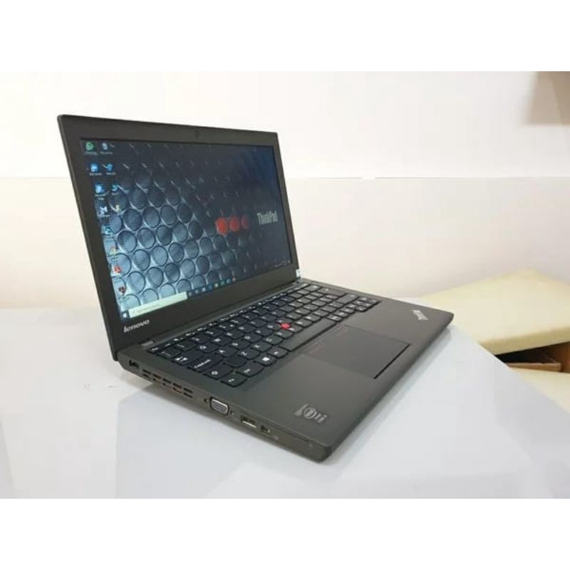 Lenovo thinkpad X240 core i5 gen 4 haswell