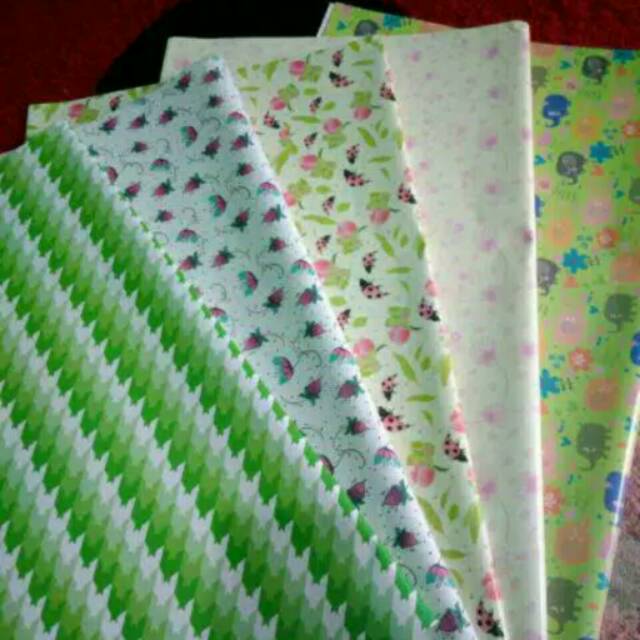

Kertas kado + bungkus kado