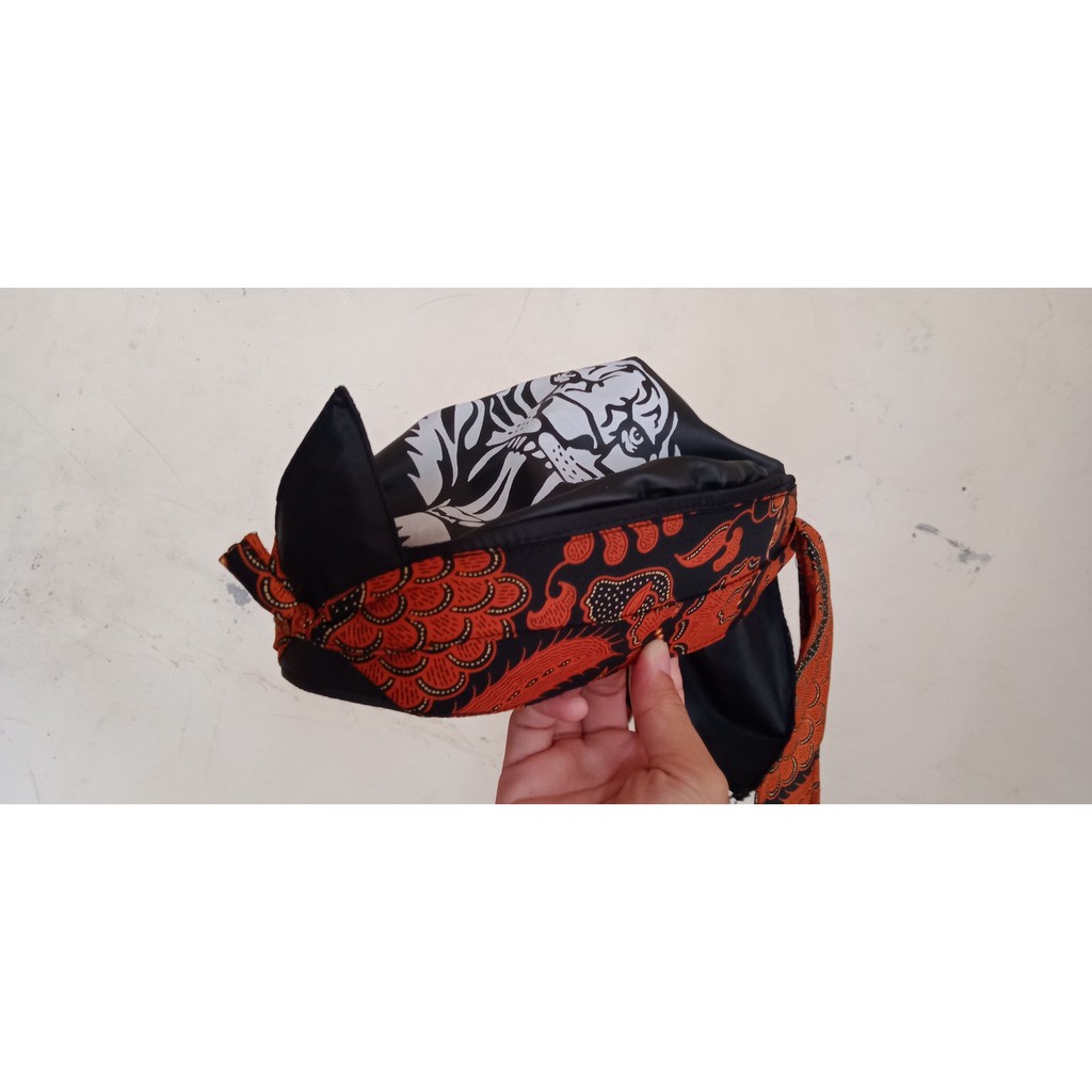 Blangkon Batik Full Color Dewasa Motif Macan / Ikat Kepala Putra Sunda Batik Motif Macan